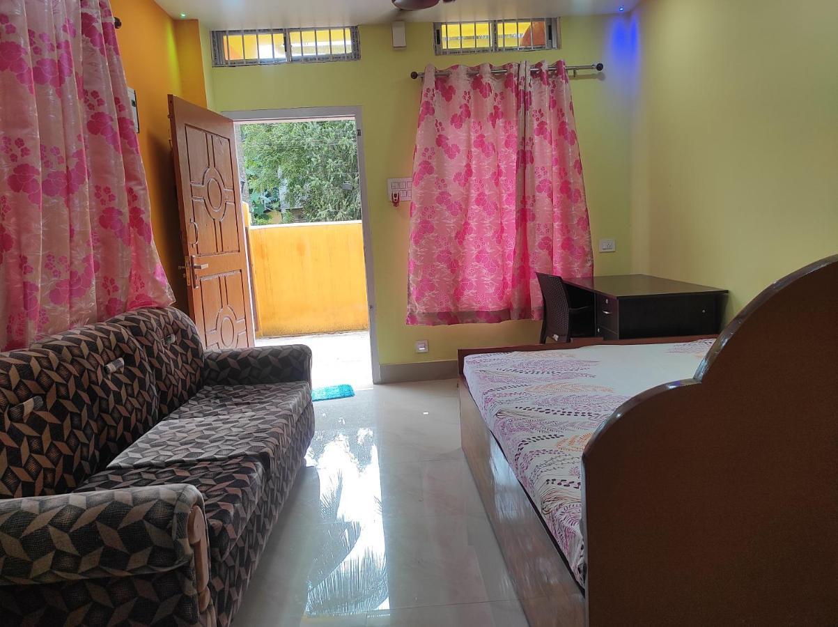 Hotel Sk Lodge Near Guwahati Airport Buitenkant foto